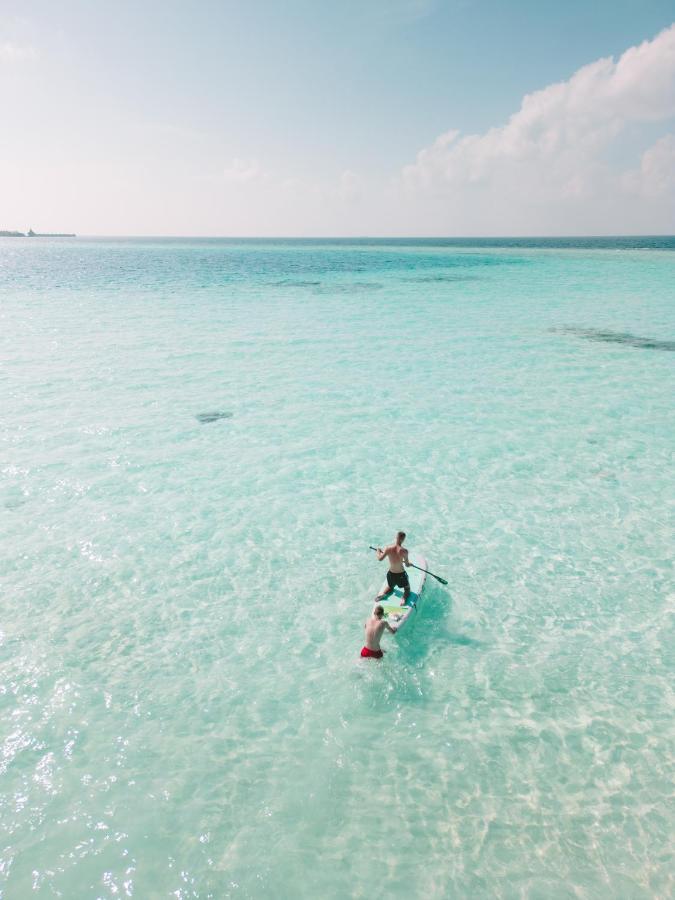 Sunrise By White Sand Dhigurah Dhigurah  Buitenkant foto